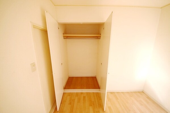 フローラルアイダの物件内観写真